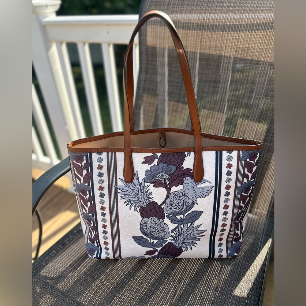 Tory Burch Floral Tote - Picture 5 of 5